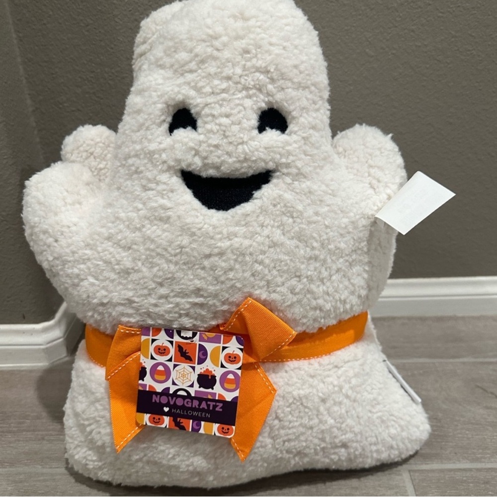 NEW! Novogratz Ghost Pillow Set boy girl